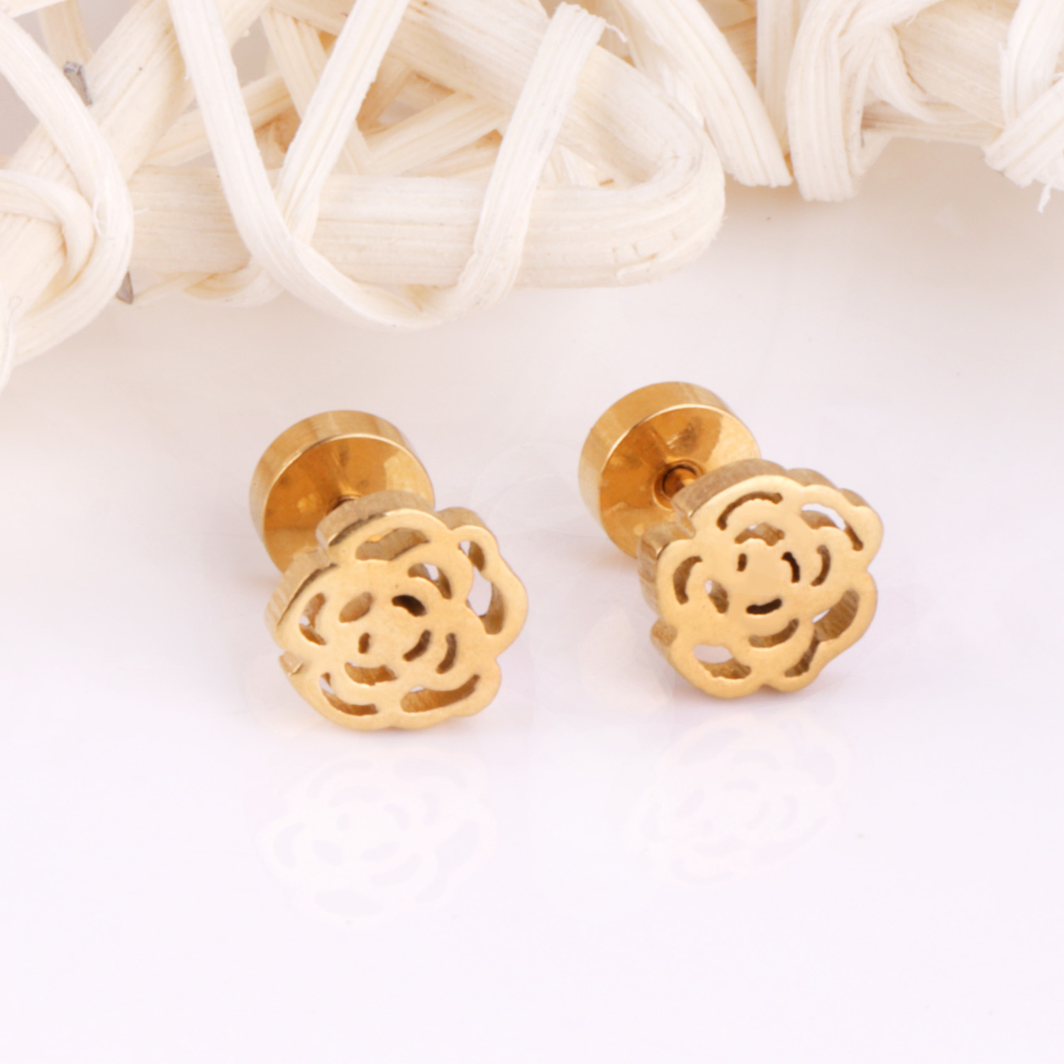 LUXUKISSKIDS 1 çift Küçük Küpe - Body Jewelry Surgical Steel incelemesi ve fiyatı